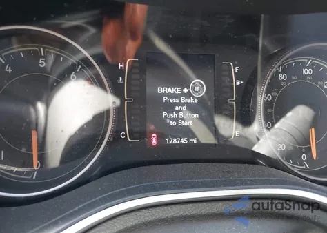 2020 Jeep Cherokee Latitude Plus 4X4 z USA, uszkodzony, nr VIN 1C4PJMLB9LD651429